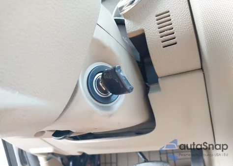 2010 Ford Explorer Eddie Bauer из США, поврежденный, VIN 1FMEU7EE1AUA40939